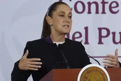 Claudia Sheinbaum rechaza intervención militar de Estados Unidos tras anuncio de Donald Trump sobre el fentanilo.