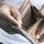 Familias mexicanas enfrentan la cuesta de enero por inflación, gastos decembrinos y deudas acumuladas al inicio de 2026.