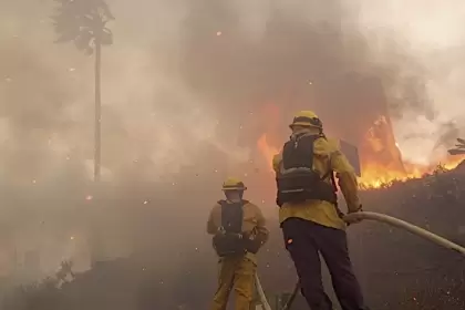 Catástrofes naturales en 2025 causaron pérdidas billonarias y miles de muertes en el mundo, según reporte de Munich Re