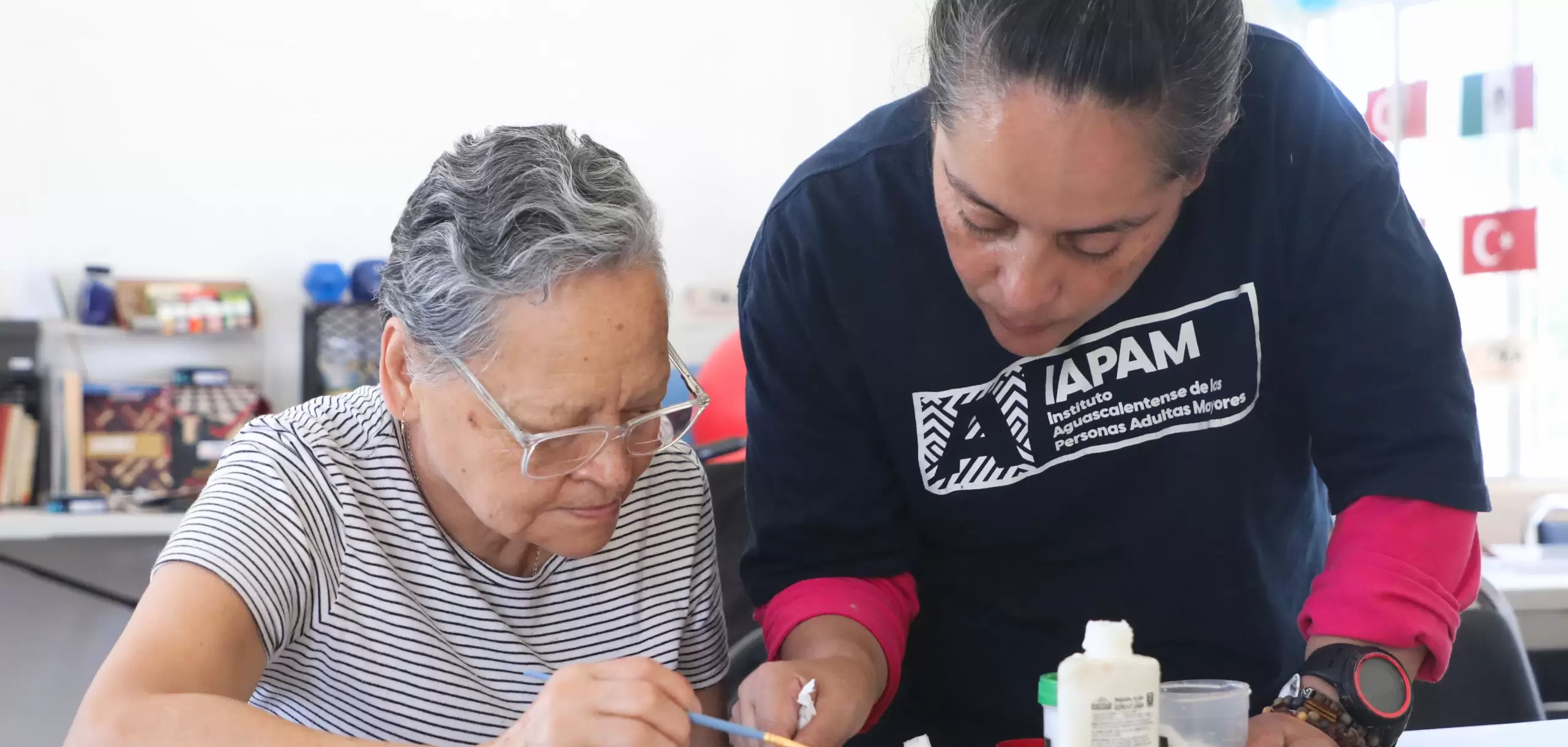 Operan 17 Estancias de Día y Comedores gratuitos para personas adultas mayores en Aguascalientes. Atención y servicios integrales.