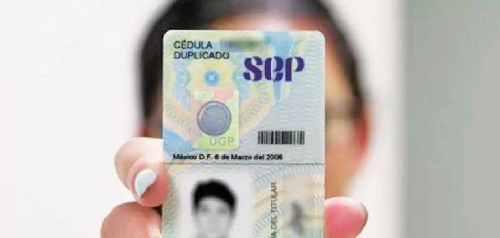 Imagen ilustrativa de la Cédula Profesional en México. La cédula profesional ya no será válida como identificación oficial a partir de este 17 de febrero de 2026. Foto: JLMNoticias / Archivo El Universal.