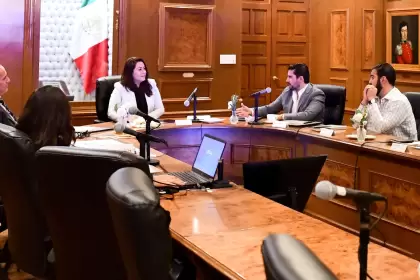 Inversión de 3,100 millones y 1,100 empleos impulsarán el Distrito Gómez Morín en Aguascalientes con vivienda, hospitales y plaza comercial.