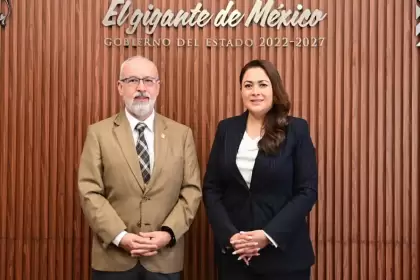Tere Jiménez y el rector de la UAA refuerzan estrategias para una educación más competitiva y alineada al mercado laboral en Aguascalientes.