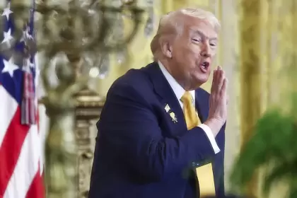 Gobierno de Donald Trump “no tiene facultades” para imponer aranceles