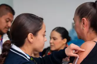 Aguascalientes aplicará 252 mil dosis en campaña intensiva contra el sarampión; llaman a completar el esquema de vacunación en ocho semanas.