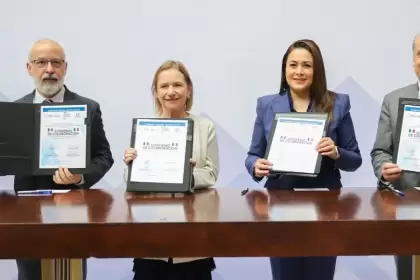 Gigante Bilingüe amplía enseñanza de francés en 20 escuelas públicas y consolida cooperación con Francia y la UAA en Aguascalientes.