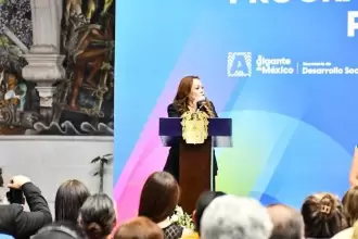 Aguascalientes ofrece testamento gratis para familias mediante programa con notarios que brinda certeza y seguridad patrimonial.