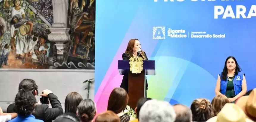 Aguascalientes ofrece testamento gratis para familias mediante programa con notarios que brinda certeza y seguridad patrimonial.