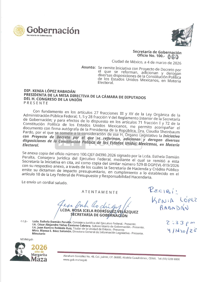 Presidenta de la Cámara de Diputados recibe la iniciativa de la Reforma Electoral