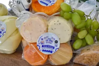 Quesos Los Toños nació como alternativa familiar en Aguascalientes y hoy es ejemplo de valor agregado en el campo con apoyo de Sedrae.