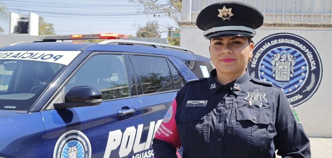 Daniela Huerta, integrante de la Policía Rosa, encontró en su hija la motivación para proteger a niñas y mujeres de Aguascalientes.