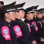 Aguascalientes capacita a la Policía Rosa en lengua de señas mexicana para mejorar la atención a personas con discapacidad auditiva.