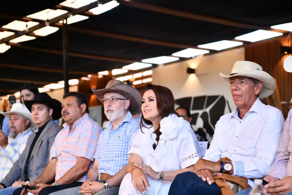 Aguascalientes Tere Jiménez reconoce calidad de ganado 2026