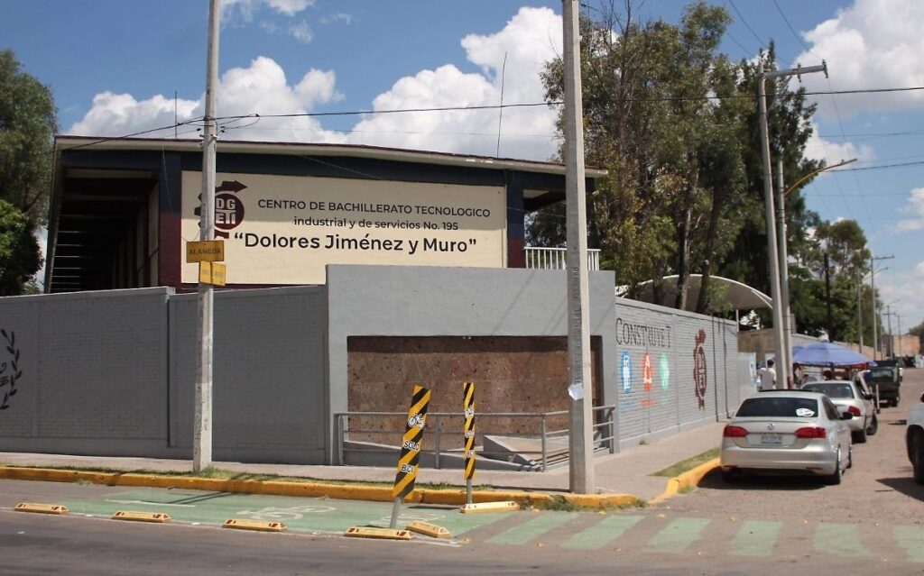 CBTis 195 “Dolores Jiménez y Muro”