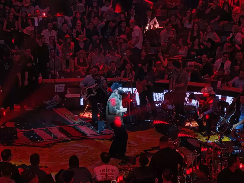 Carin Leon FNSM2026 2