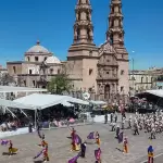 Desfile de Primavera FNSM2026 tradición y alegría