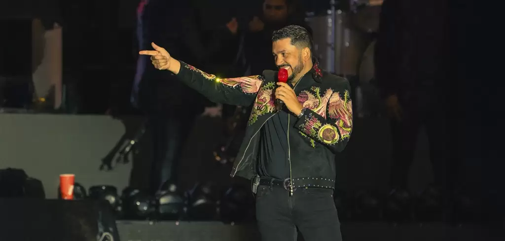 Luis Ángel “El Flaco” en el Foro de las Estrellas 2026 durante su primera gran feria de México