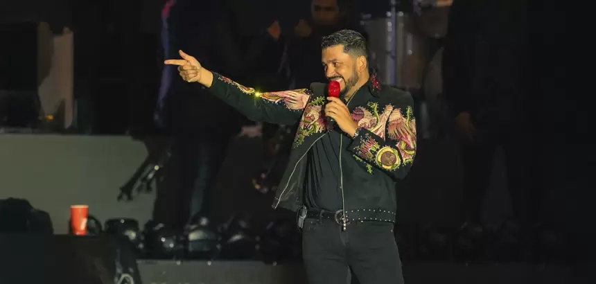 Luis Ángel “El Flaco” en el Foro de las Estrellas 2026 durante su primera gran feria de México