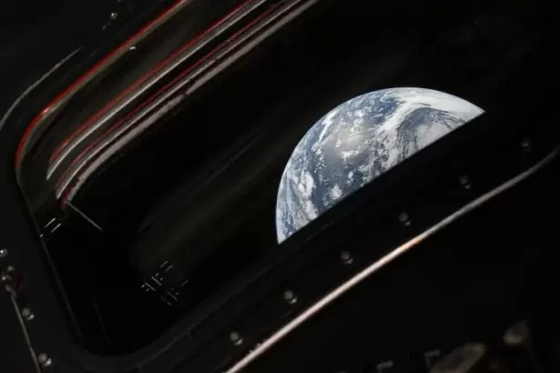 Artemisa II: Desde el espacio para el mundo entero
