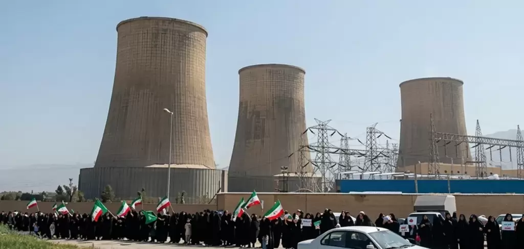 ¿El fin de Irán? Trump amenaza con “destruir la civilización”; el régimen responde con cadenas humanas