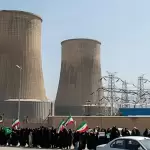 ¿El fin de Irán? Trump amenaza con “destruir la civilización”; el régimen responde con cadenas humanas