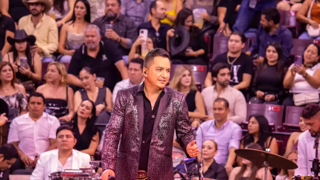 Jorge Medina y Josi Cuen, en el segundo concierto de "Juntos" en el Palenque de San Marcos 2026. Foto: JLMNoticias / Adán De la cruz.