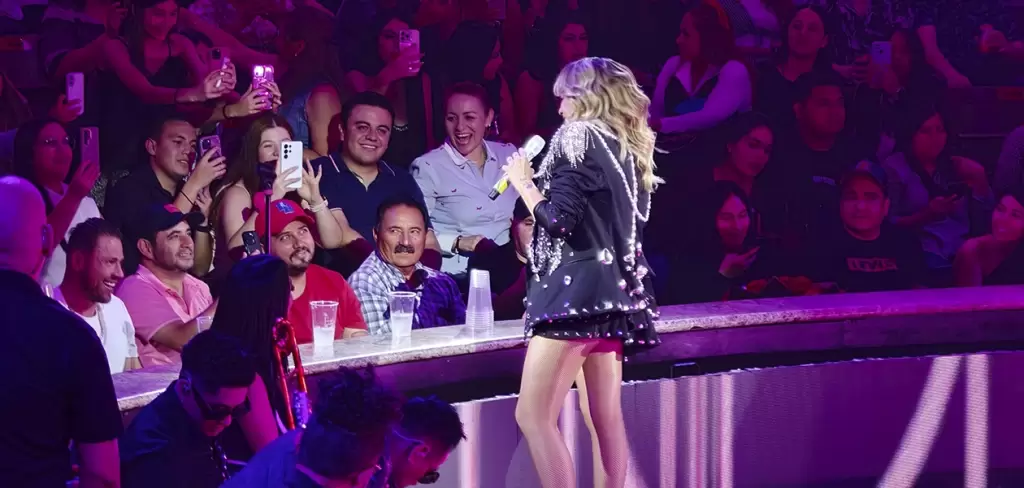 Maria Jose en el palenque 1