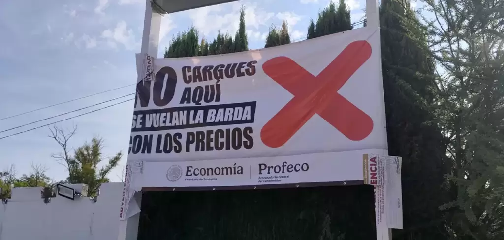 “No cargues aquí”: Profeco coloca primeras lonas en Aguascalientes