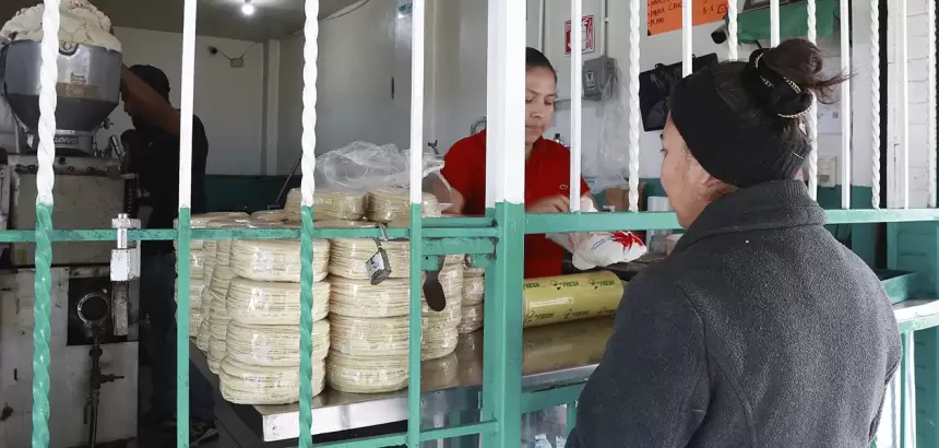 Economía mexicana al colapso por un kilo de tortillas