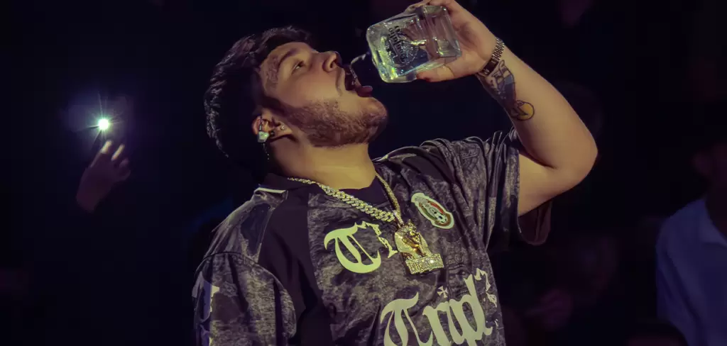 Victor Mendivil Palenque 4