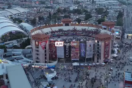 ¡Vestidos y alborotados! Las 6 veces que se ha cancelado la FNSM