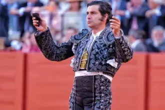 En Sevilla “Morante de la Puebla” reapareció triunfando. (Foto: mundotoro)