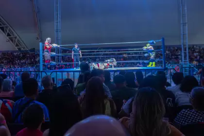 Una noche de lucha libre: rudos contra técnicos, juntos en un solo ring dentro del Foro de las Estrellas de la FNSM2026