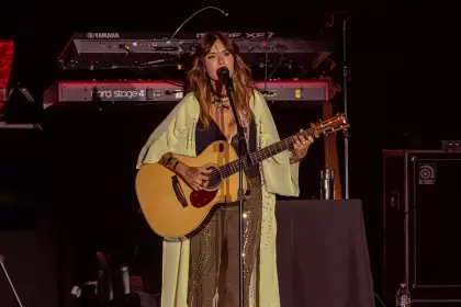 La voz de Kany García abraza a Aguascalientes en una noche íntima en la FNSM2026