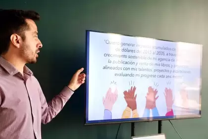 Aguascalientes impulsa cursos de emprendimiento para jóvenes