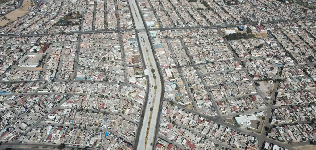 Aguascalientes impulsa más de 200 obras viales