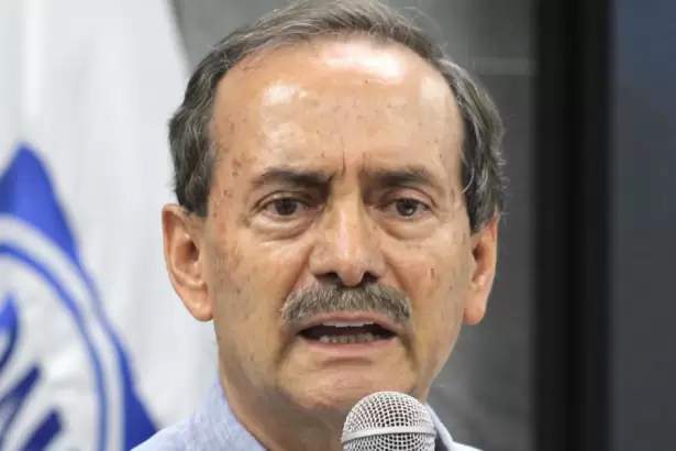 Alfredo 'Mosco' Reyes Velázquez. 'Mosco' Reyes hace oficial su aspiración de contender por la candidatura del PAN a la alcaldía de Aguascalientes. Foto: JLMNoticias / Especial.