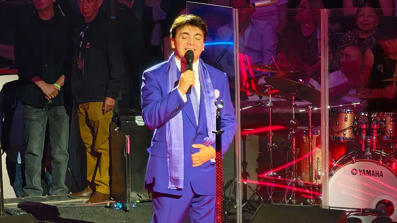 El palenque se vistió de gala con la presentación de Cristian Castro.  Foto: JLMNoticias / Virginia Tovar. 
