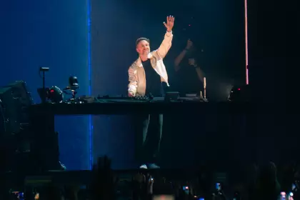 David Guetta sorprende con espectáculo en la FNSM2026