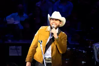 Oscar Iván, líder y vocalista de Grupo Duelo. Foto: JLMNoticias / Adán De la cruz.