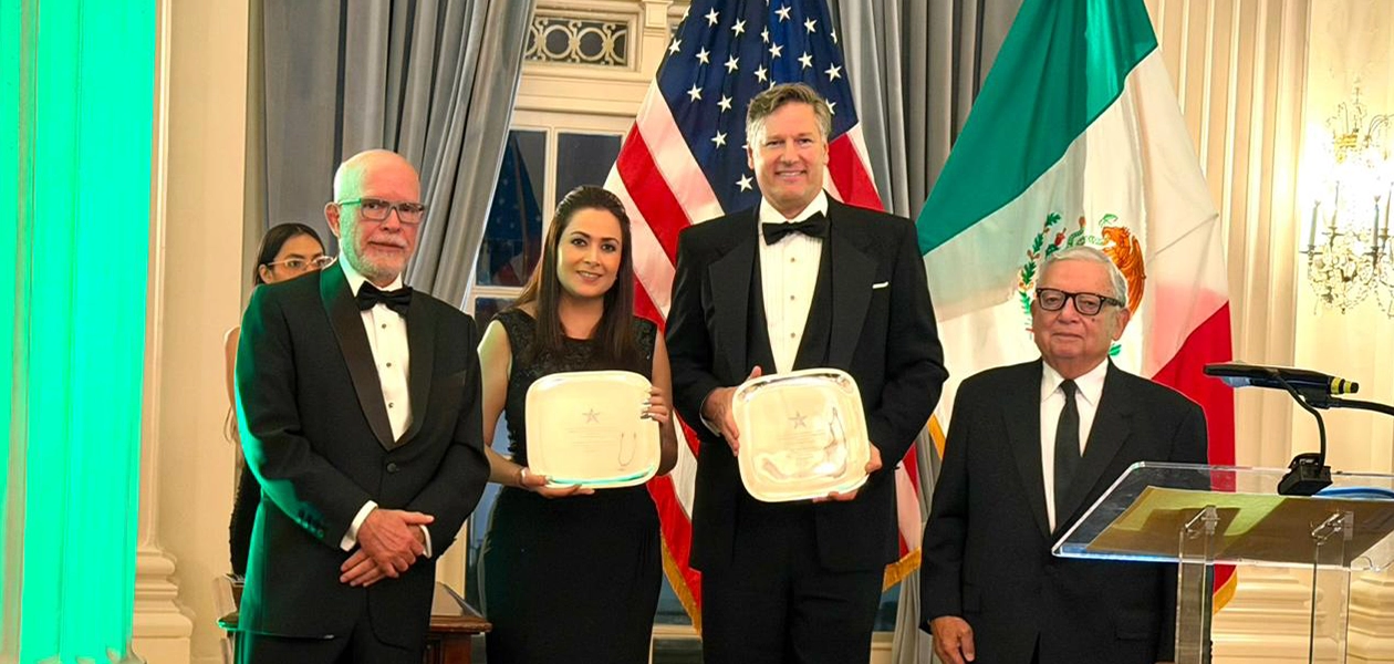 Tere Jiménez recibe premio internacional en Washington 2026