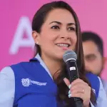 Tere Jiménez reconoce a madres de familia en Aguascalientes