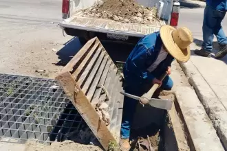 Limpieza intensiva de alcantarillas y caimanes en Aguascalientes. Foto: JLMNoticias / Ayuntamiento de Aguascalientes.