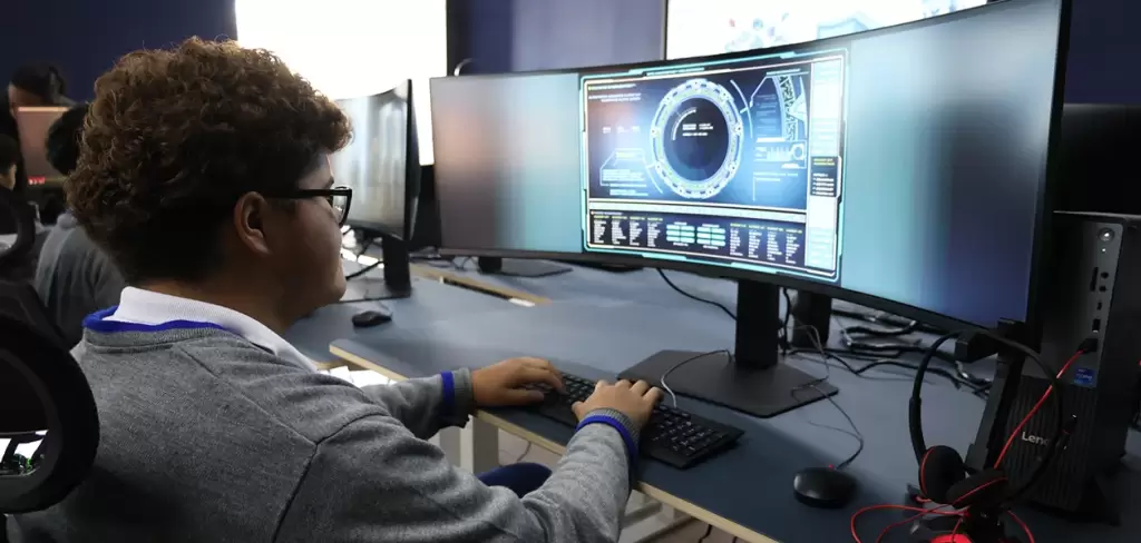 Aguascalientes lanza curso gratuito de Inteligencia Artificial para preparatorias