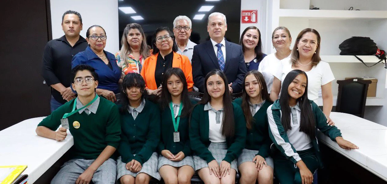 Alumnos de Aguascalientes representarán a México en Paraguay tras arrasar en Infomatrix