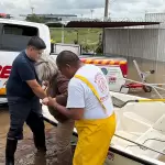Rescate en el PIVA: Bomberos salvan a trabajadores y mascotas atrapados por lluvias