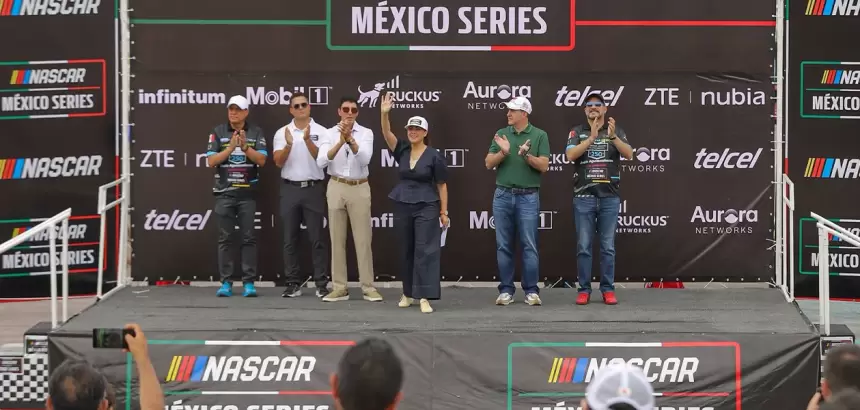 Con el banderazo de salida por parte de Tere Jiménez, el Óvalo Aguascalientes se convierte en la capital de la velocidad y el deporte motor nacional