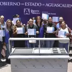 Impulsan emprendimiento en familias de Aguascalientes con entrega de apoyos