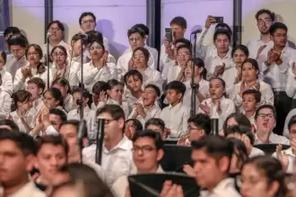 Invitan a niños y adolescentes a formar parte de la Orquesta y Coro Esperanza Azteca