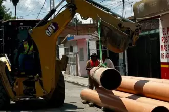 Emergencia sanitaria resuelta en el sur: Municipio de Aguascalientes sustituye alcantarillado colapsado en Pilar Blanco